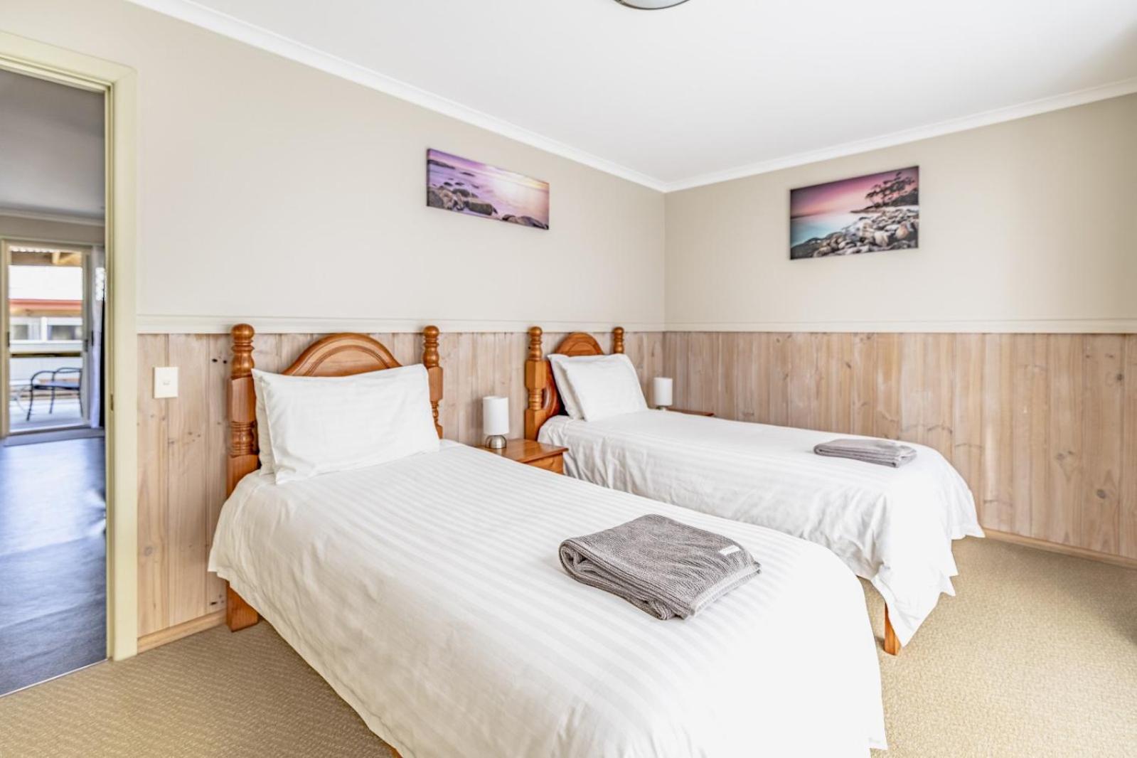 The Crays Accommodation Strahan Esterno foto