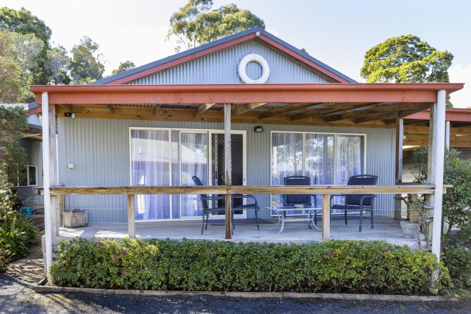 The Crays Accommodation Strahan Esterno foto