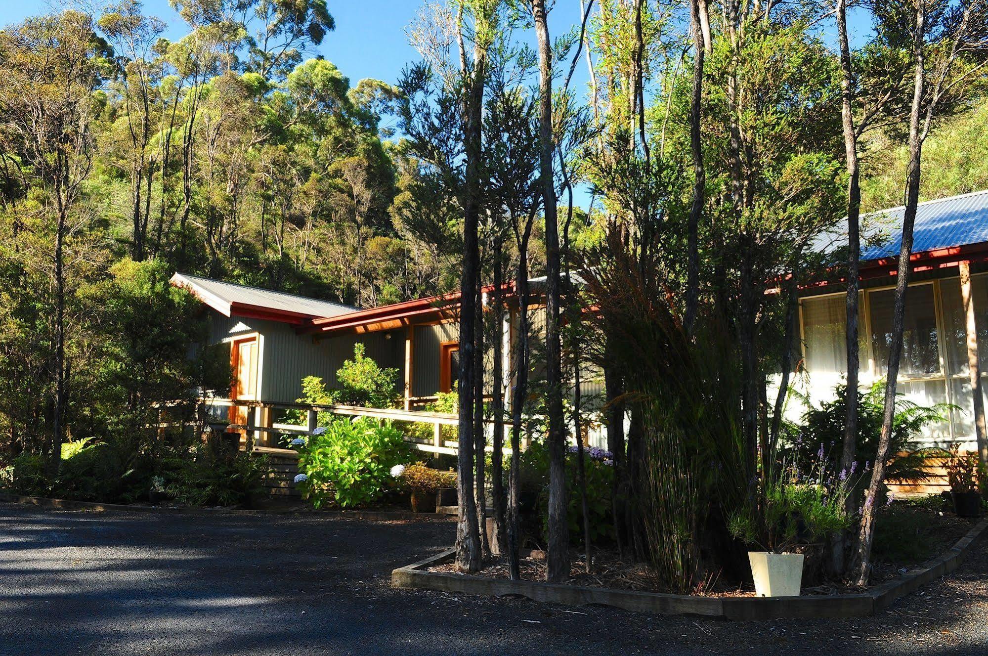 The Crays Accommodation Strahan Esterno foto