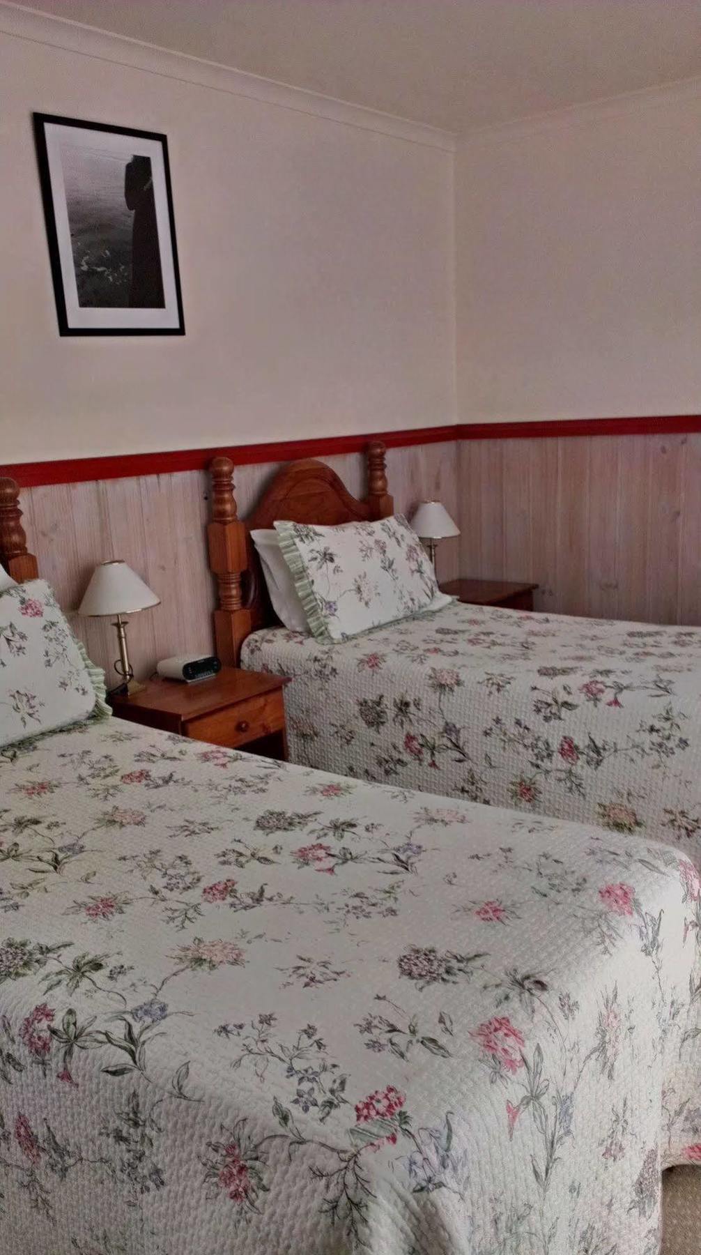 The Crays Accommodation Strahan Esterno foto